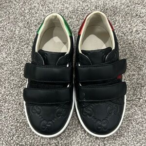 Gucci Velcro strap toddler shoe